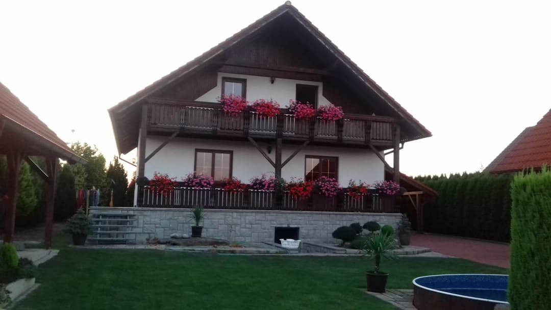 House 1